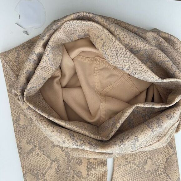 Electric Yoga Legging XS Python Snake Print Neutral Beige High Rise Compressive - Picture 6 of 11